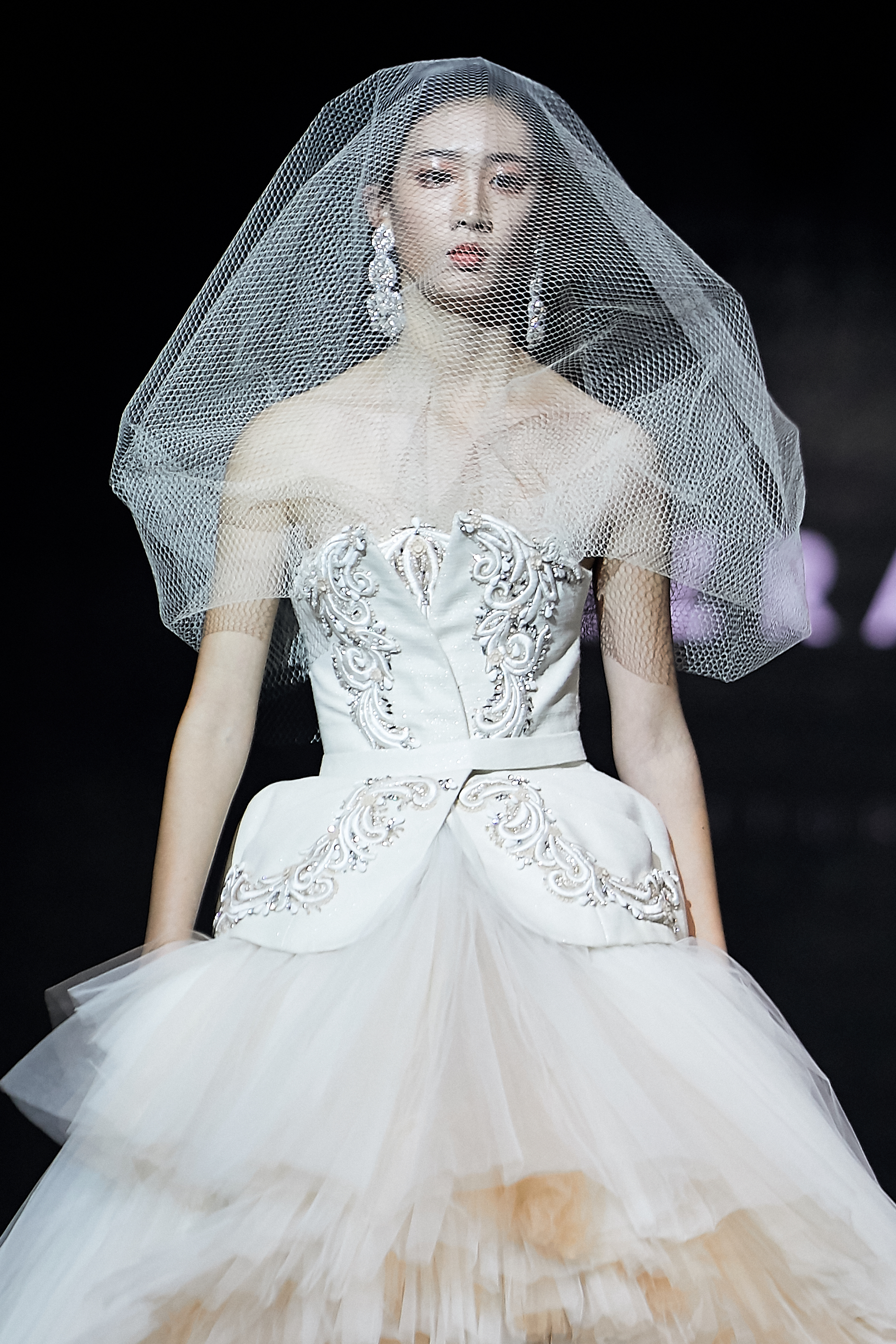 DAY · 1 | 2019哈尔滨时装周——秀场直击