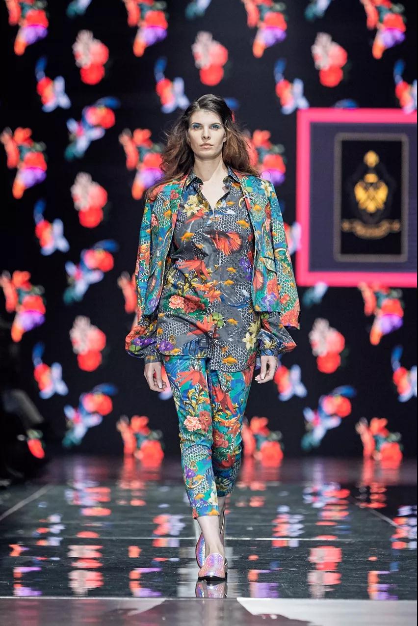 DAY · 3 | SECOND 2019哈尔滨时装周——秀场直击